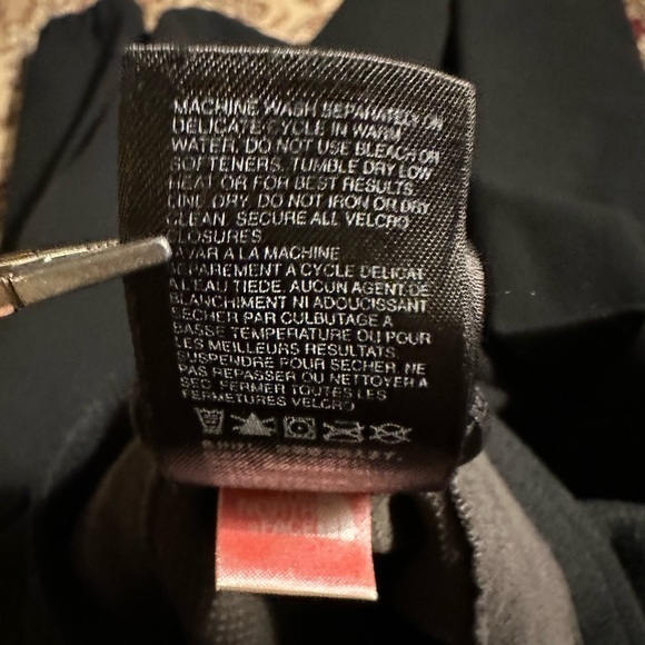 The North Face Men’s‎ Windwall Full Zip Fleece Jacket (Black) - Picture 11 of 11